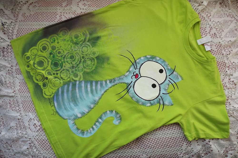 Zelené tričko s veselou modrozelenou kočičkou velikost s - krátký rukáve, 100% bavlna