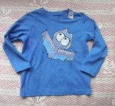 Netopýr 2. - ručně malovaný veselý okatý netopýr na bavlněném modrém tričku s dlouhým rukávem veliksot 98