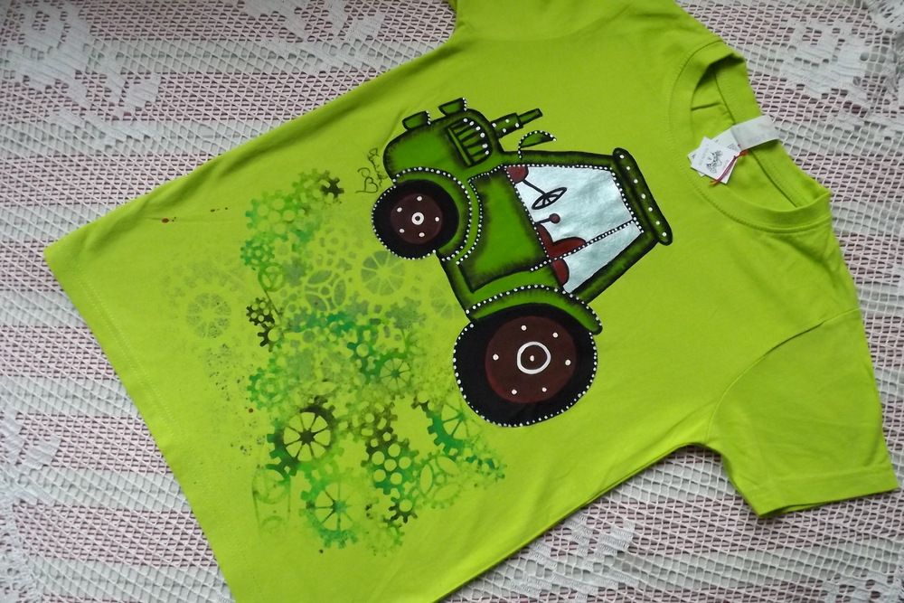 Zelený 2. - ručně malovaný traktor na zeleném bavlněném tričku velikost 134