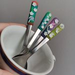 Bílé květy- čajové lžičky