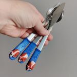 Oranžovobílá morčátka - nůž, vidlička a lžíce pro dětskou i dospělou ruku. Oranžovobílá morčátka - nůž, vidlička a lžíce pro dětskou i dospělou ruku.