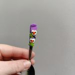 Soví minilžička 3. - mocca. svítící sova na každé lžičce, nebo dvě sovy - sovičky. Modrofialový podklad a větev pod každou sovičkou :-)