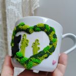 Mechový s hlídající kočkou