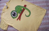 Chameleon zelený ručně namalovaný - žluté 100% bavlněné tričko - krátký rukáv Veronika "Tanísek" Kocková