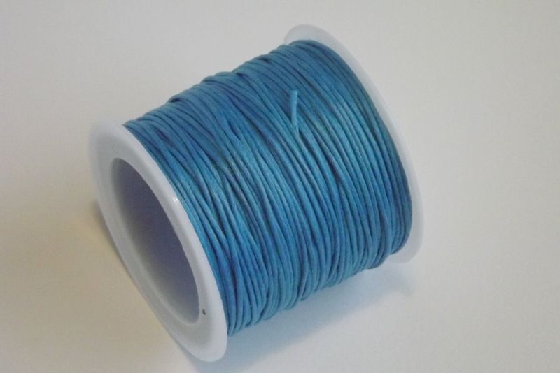 Bavlněná voskovaná šňůrka modrá tyrkysová - návlekový materiál pro tvorbu šperků, dekorací, vhodná pro scrapbook, cardmaking, 1mm průměr
