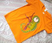 Zelený chameleon na oranžovém tričku velikost 122, 7 let