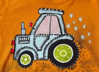 Tričko s ručně malovaným traktorem + ozubená kola (negativ)